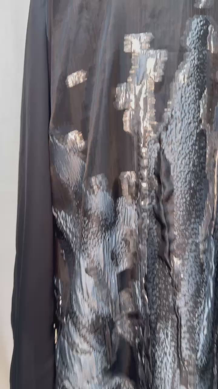 Noir Bloom Open Abaya
