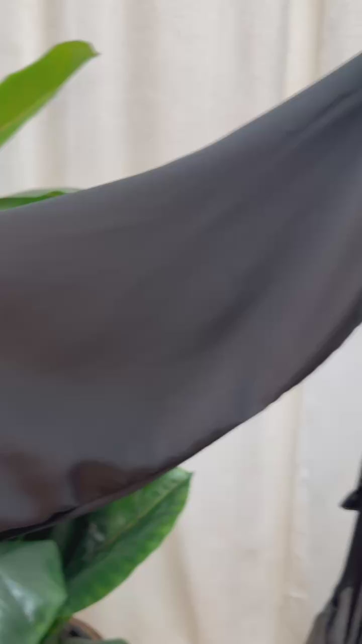 Noir Bloom Open Abaya