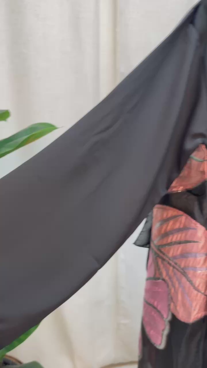 Noir Bloom Open Abaya