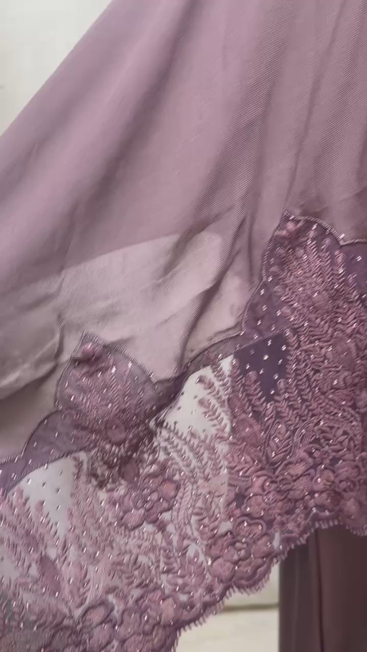 Tulle Cuff Closed Abaya
