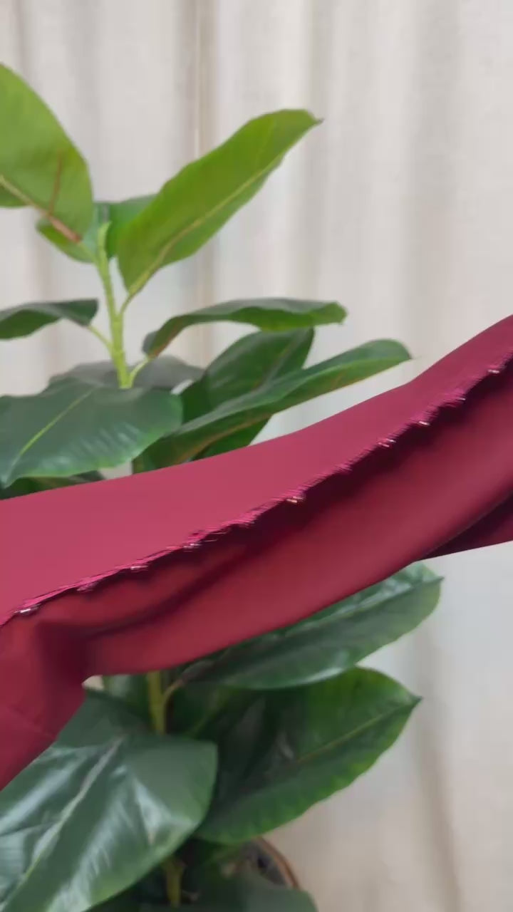 Lunara Thread Abaya